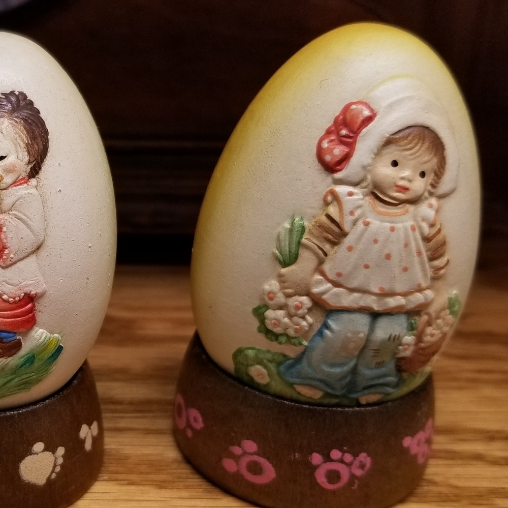 Collectible: Anri Italy Toriart by Sarah Kay 1985